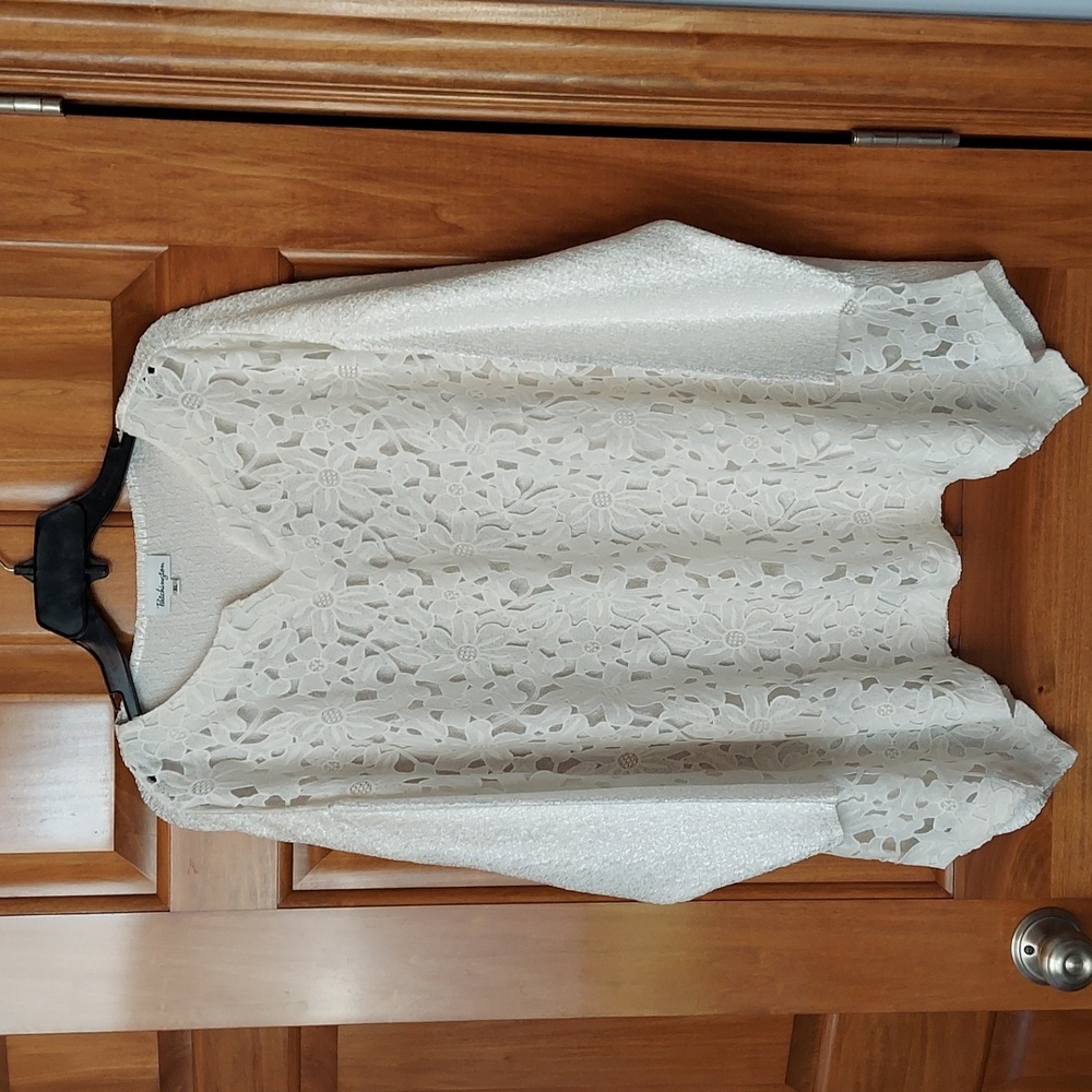 * Patchington Women's White Lace Blouse, Elegant Neckline, Size 3X, Like New